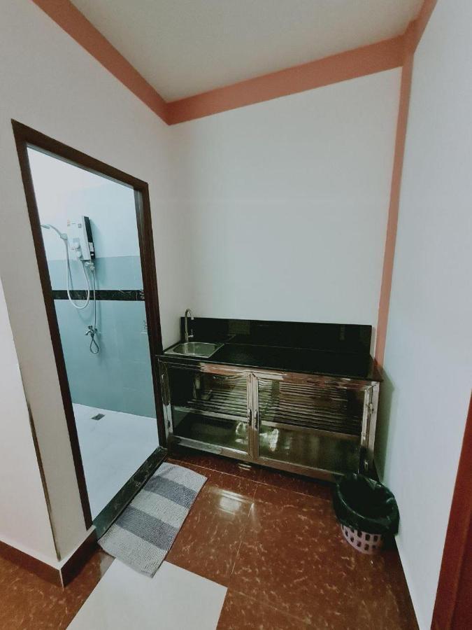 Soben Sensok Guesthouse Phnom Penh Eksteriør billede