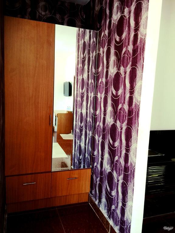 Soben Sensok Guesthouse Phnom Penh Eksteriør billede