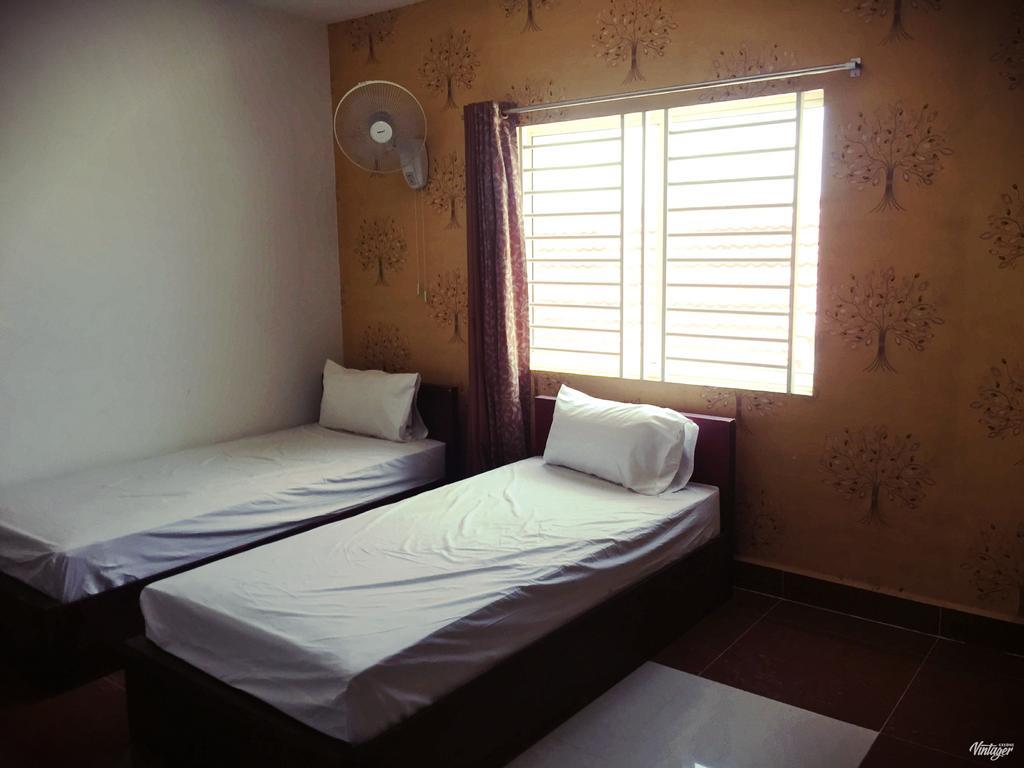Soben Sensok Guesthouse Phnom Penh Eksteriør billede